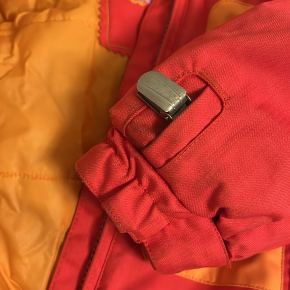 Obermeyer ski jacket I good condition the I-Grow sleeves have not been used - Picture 9 of 9